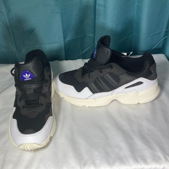 Adidas Shoes Adidas Originals Yung96 Orca White Black Size 7 Poshmark Adidas Shoes Adidas Originals Yung96 Orca White Black Size 7 Poshmark